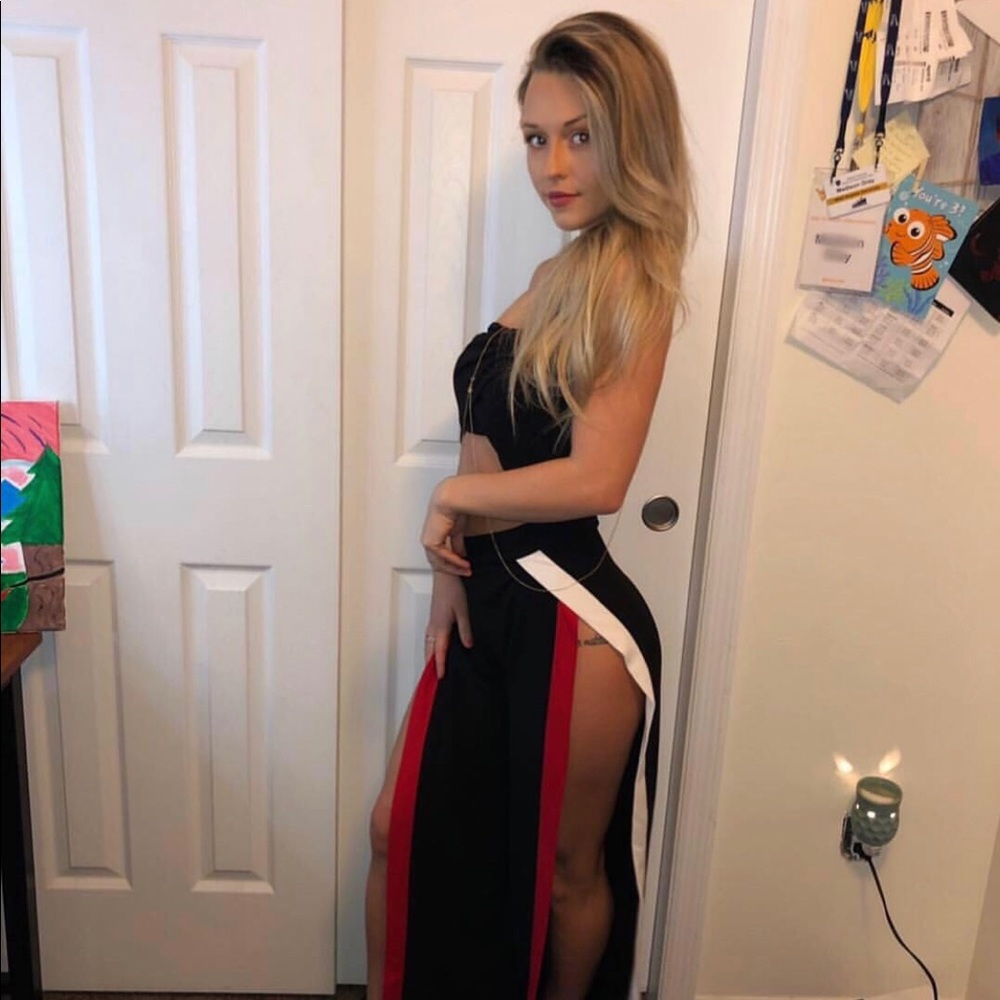 Fashion nova jumpsuit